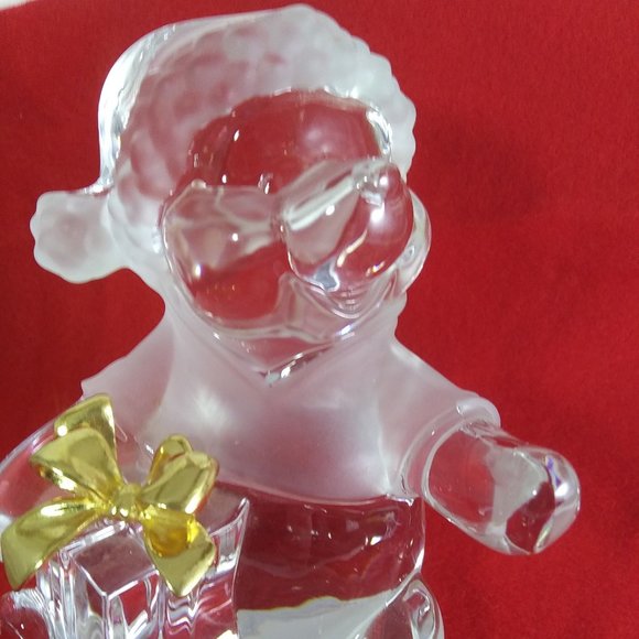 LENOXWinnie the POOH CRYSTAL Disney sculpture